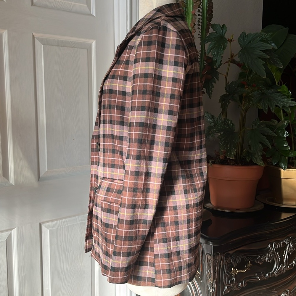 GB Plaid Blazer & Skirt Set - Picture 3 of 10